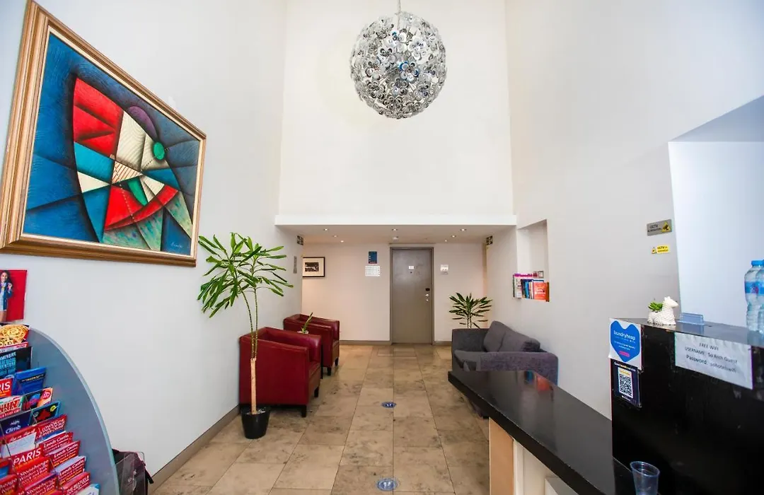 Arch Hotel-1